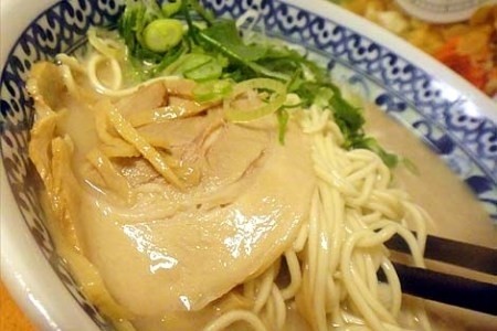 宅配ラーメン 生タイプ／魁龍本店